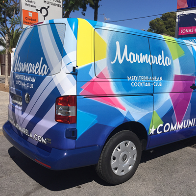 Vinilo adhesivo fundición especial para rotulación de coches y flotas.