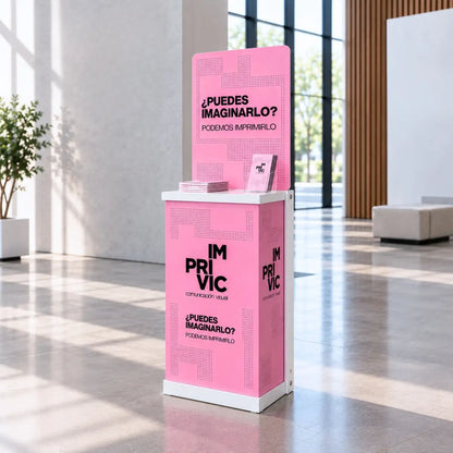 Mostrador promocional Standbox personalizado en el vestíbulo de un local