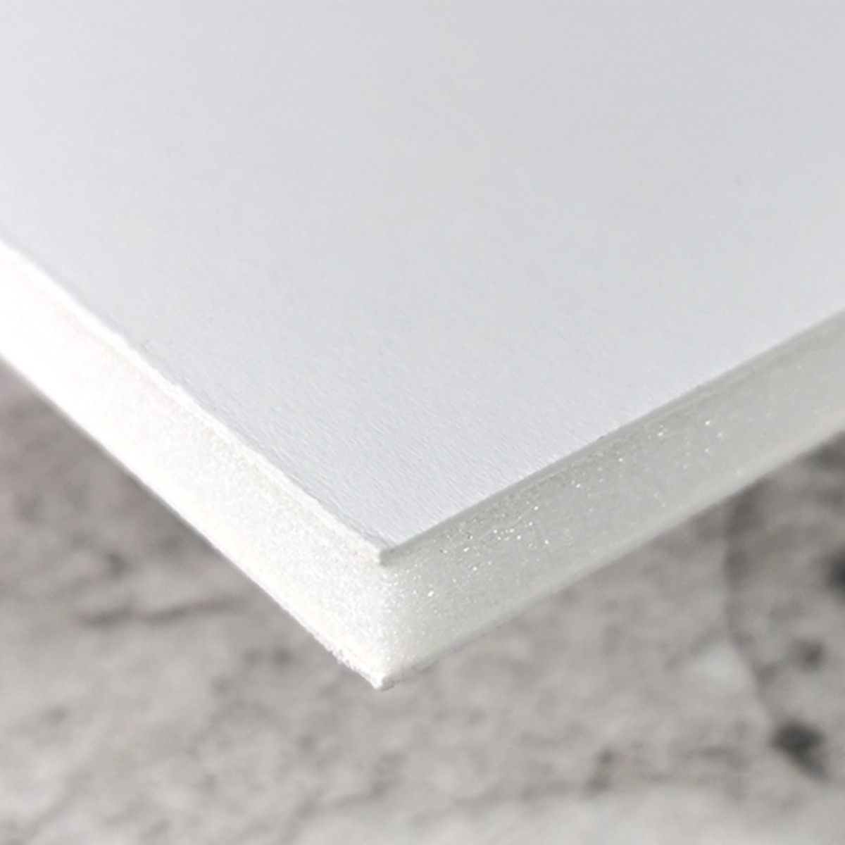 Panel de PVC espumado de 10 mm, ligero y resistente.