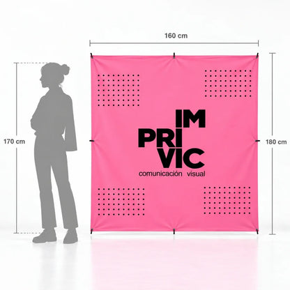 Medidas del X-Banner S de 160x180 cm comparado con la altura de una persona